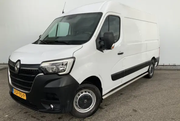 T35 2.3 dCi 135 L2H2 Airco Cruise 3 Zits Camera Navi Side Bar Euro 6