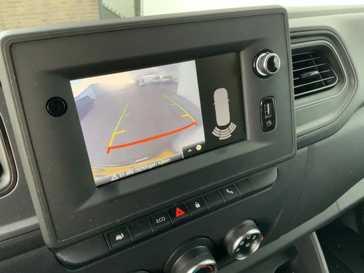 T35 2.3 dCi 135 L2H2 Airco Cruise 3 Zits Camera Navi Side Bar Euro 6