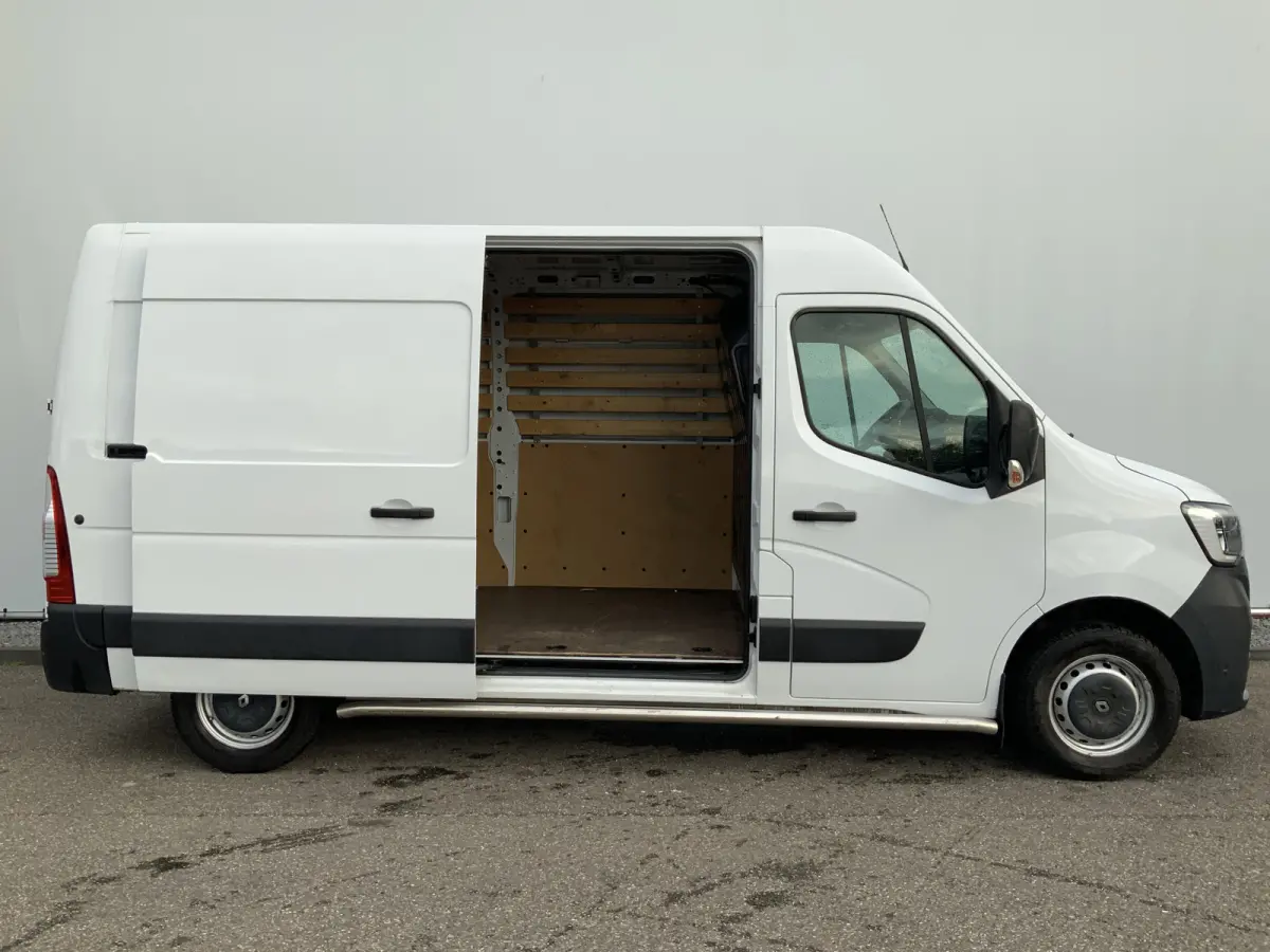 T35 2.3 dCi 135 L2H2 Airco Cruise 3 Zits Camera Navi Side Bar Euro 6