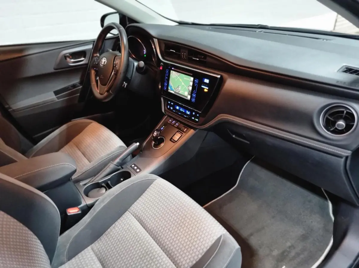 1.8 Hybrid Lease Pro / NAV / DAB