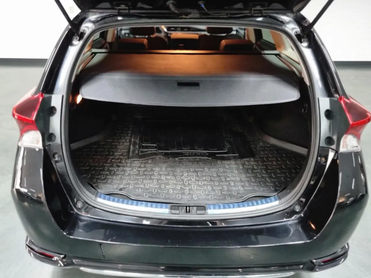 1.8 Hybrid Lease Pro / NAV / DAB