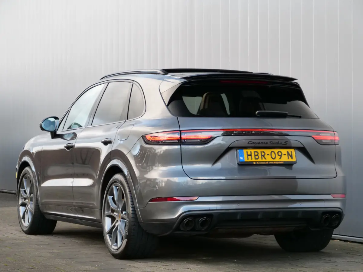 4.0 Turbo S E-Hybrid 680pk Automaat Navi / 21 inch / Achteras besturing / Luchtvering