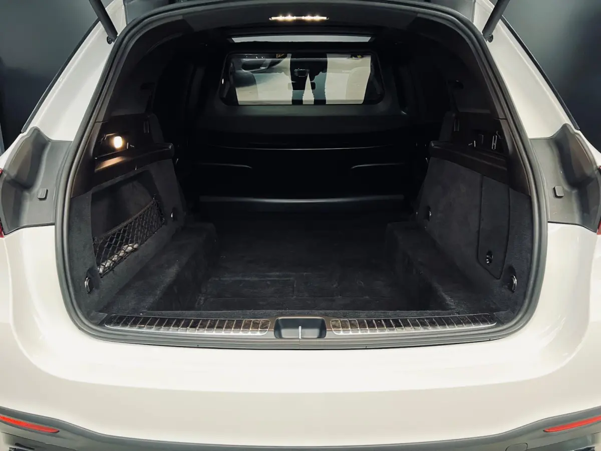 350 d 4MATIC AMG Grijs Kenteken, Pano, Luchtvering, Night Pakket, 22" Velg, Wide Screen, Trekhaak 13P
