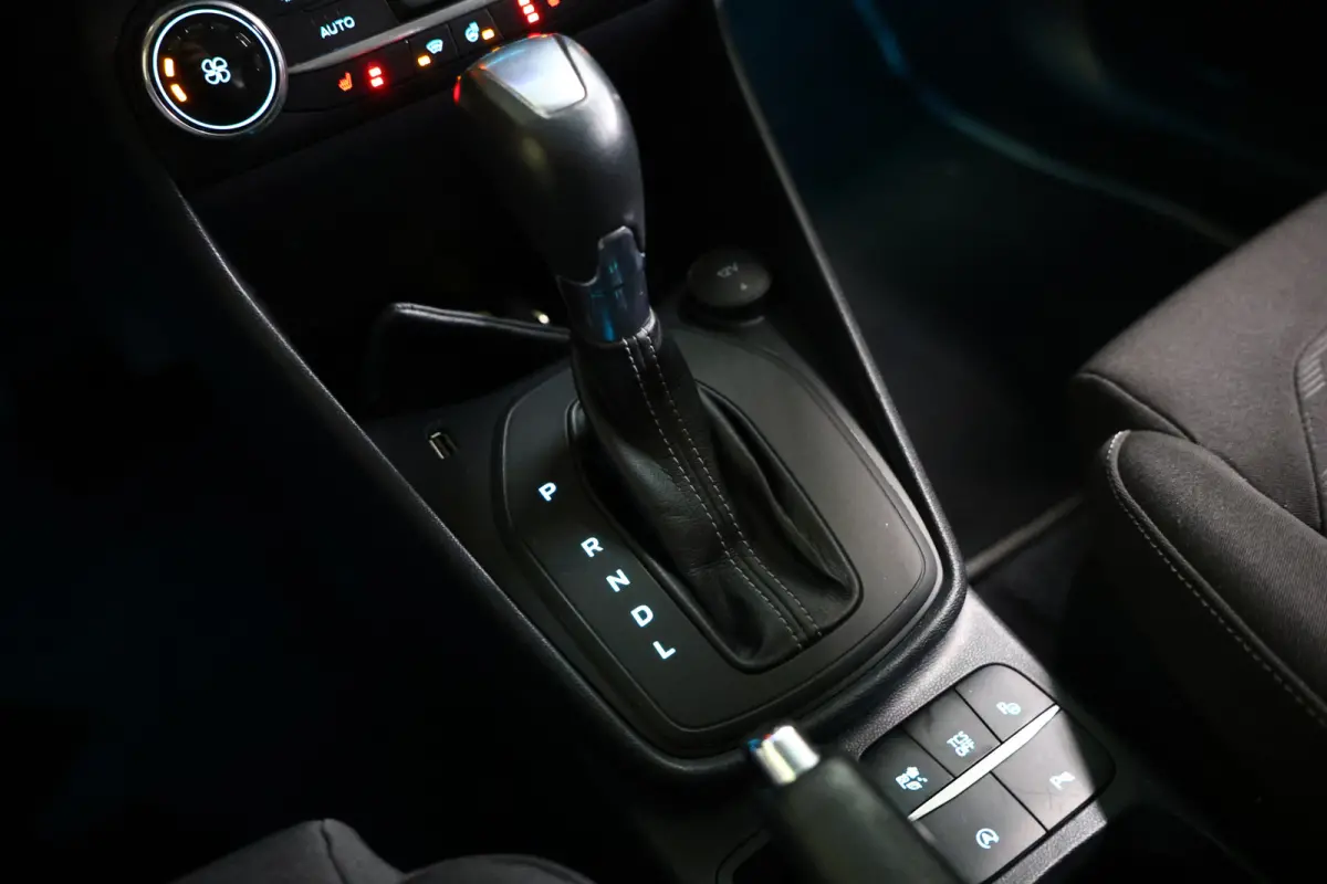 1.0 EcoBoost Hybrid 39.000 km Titanium AUT CARPLAY DAB STUURVW '22