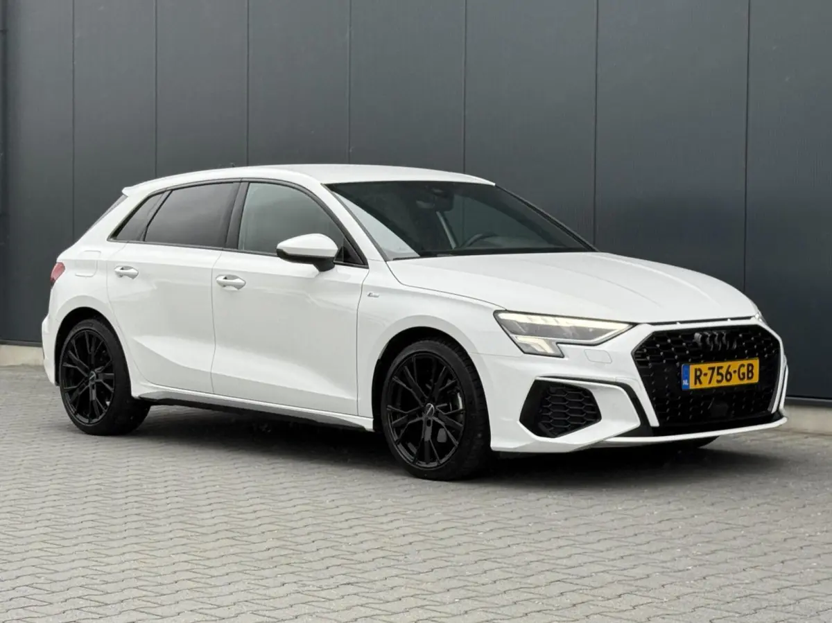30 TFSI 3x S-Line Led Matrix - Virtual Cockpit - Cruise