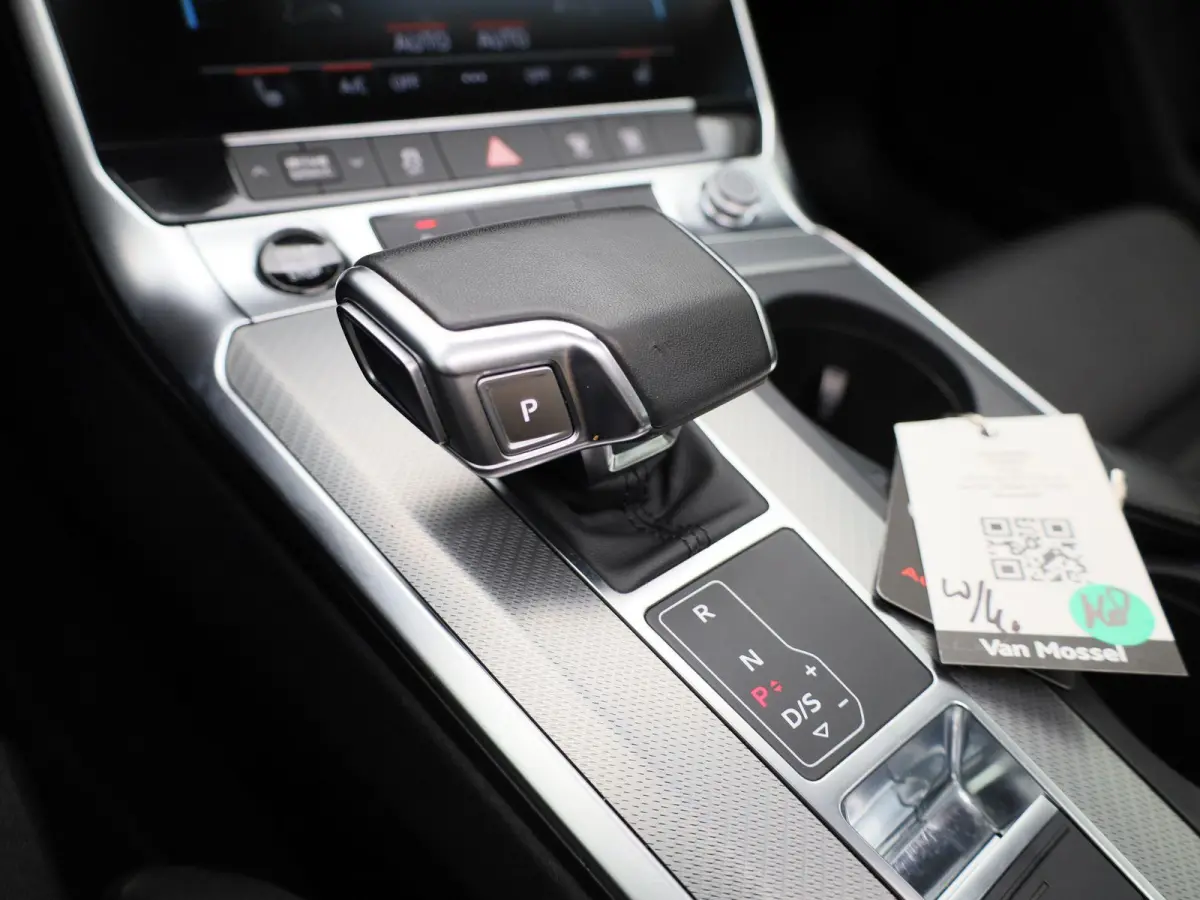 50 TFSI e quattro Advanced Edition | Navigatiesysteem | Panoramadak | Achteruitrijcamera | Stoelverwarming voorin |