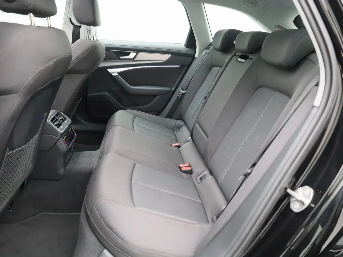 50 TFSI e quattro Advanced Edition | Navigatiesysteem | Panoramadak | Achteruitrijcamera | Stoelverwarming voorin |