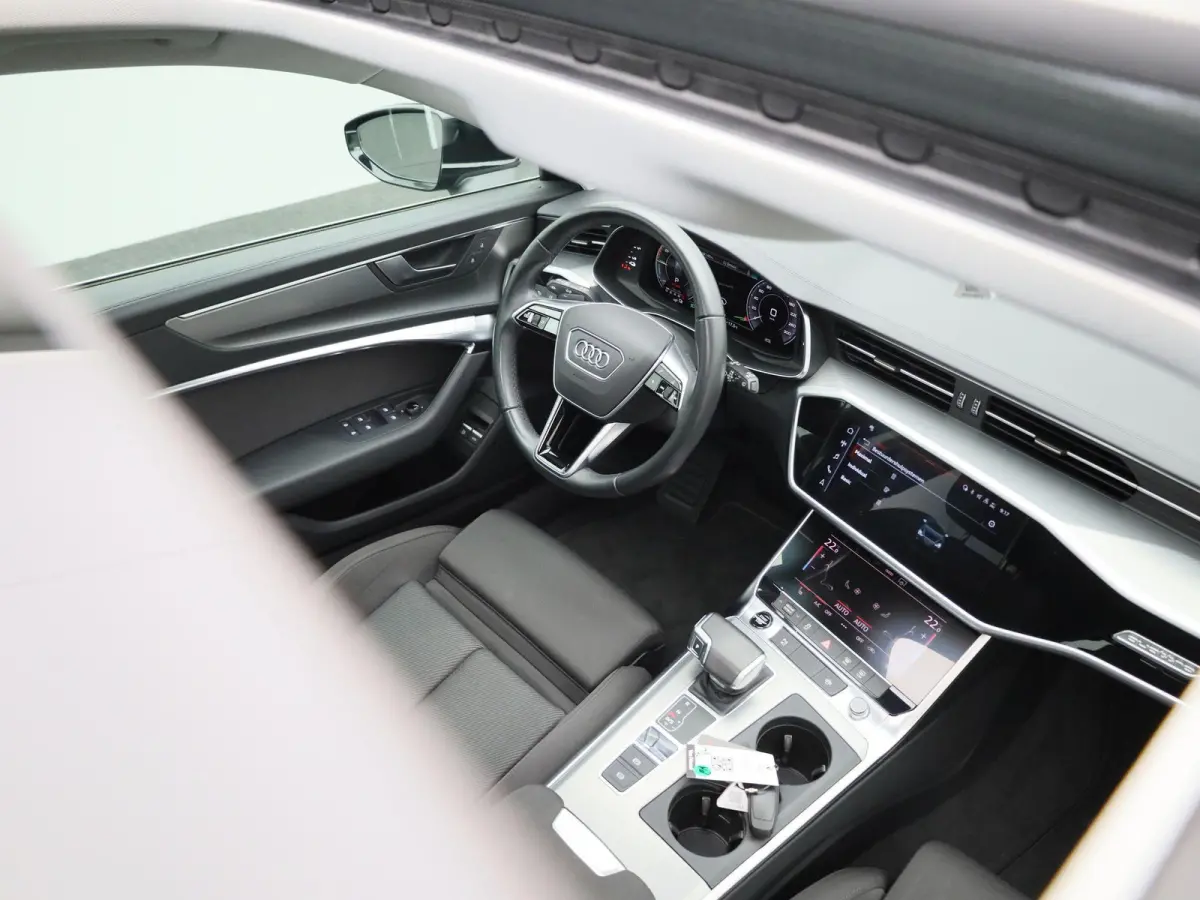 50 TFSI e quattro Advanced Edition | Navigatiesysteem | Panoramadak | Achteruitrijcamera | Stoelverwarming voorin |