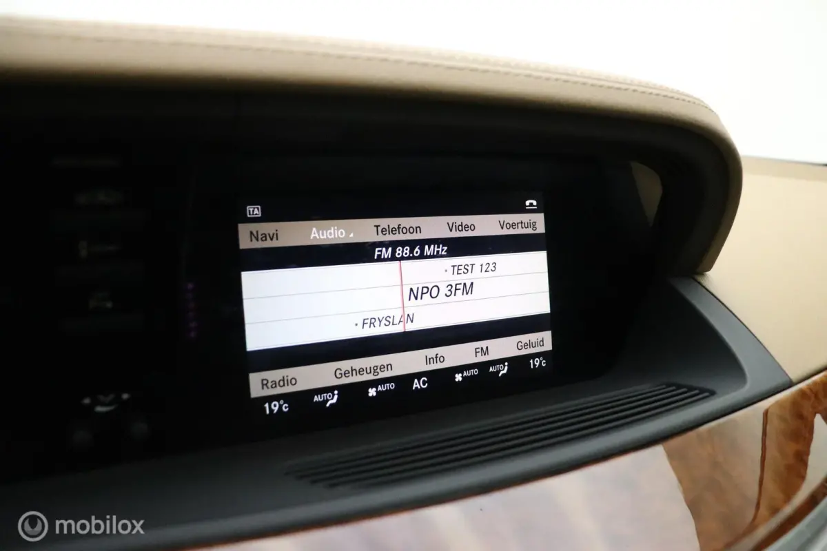 350 CDI BlueEFFICIENCY Prestige Plus