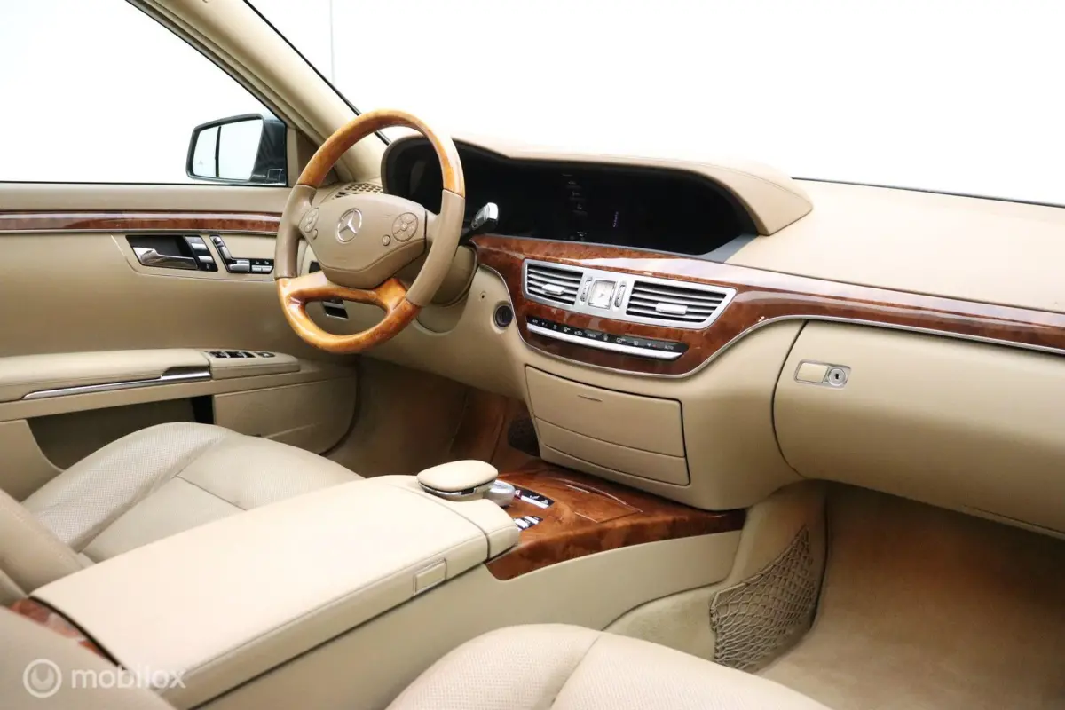 350 CDI BlueEFFICIENCY Prestige Plus