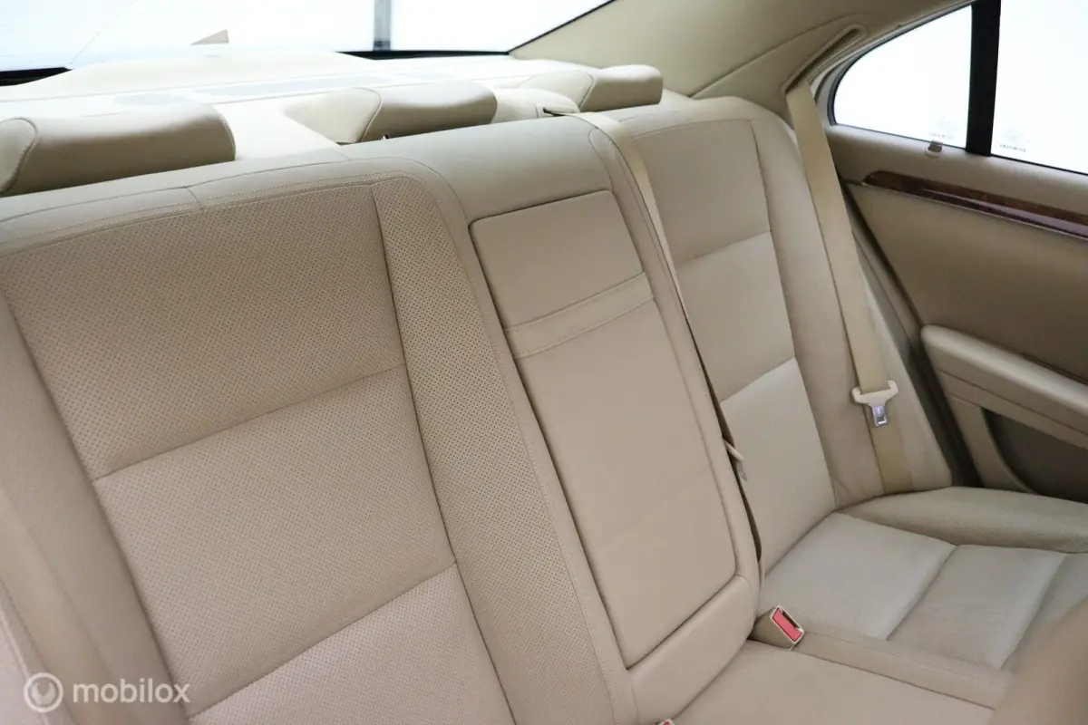 350 CDI BlueEFFICIENCY Prestige Plus