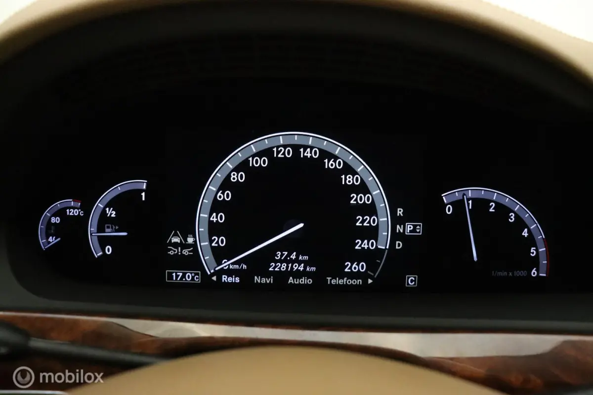 350 CDI BlueEFFICIENCY Prestige Plus