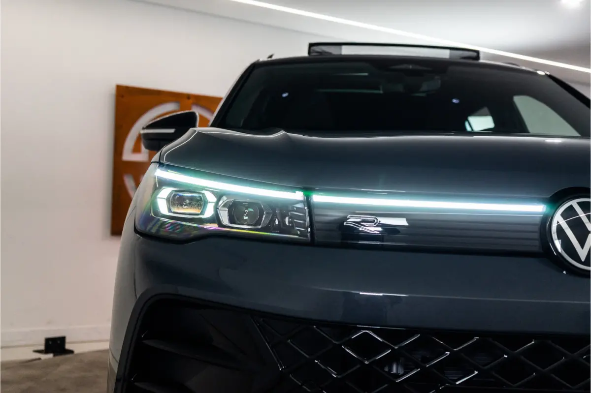 1.5 eHybrid 2x R-Line 2025 PER DIRECT BESCHIKBAAR | VOL OPTIE INCL. 5 JAAR GARANTIE!