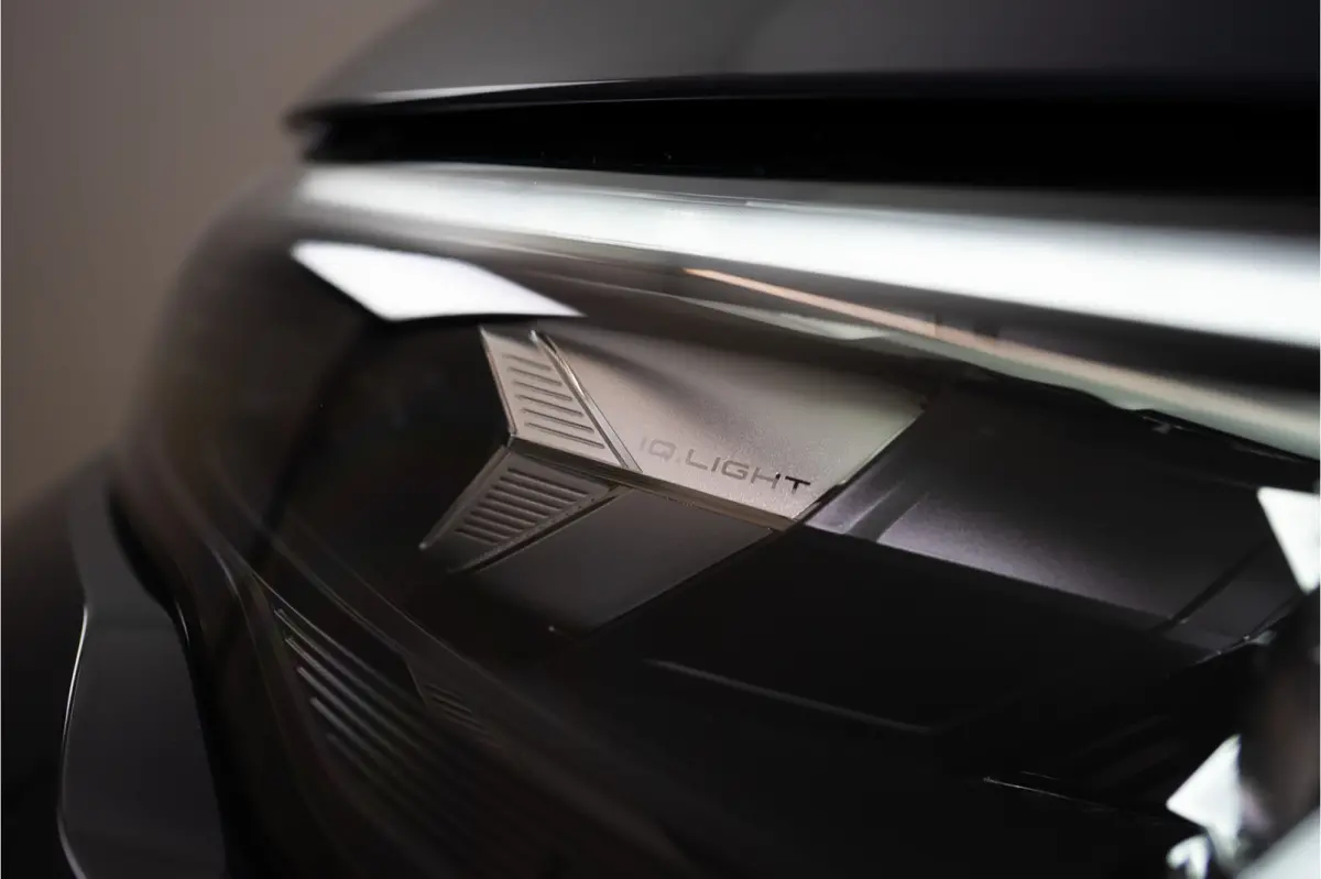 1.5 eHybrid 2x R-Line 2025 PER DIRECT BESCHIKBAAR | VOL OPTIE INCL. 5 JAAR GARANTIE!