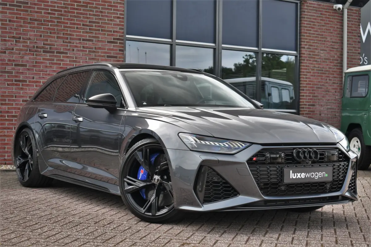 4.0 TFSI quattro Dyn+ B&O-high Carbon Pano Ceramic HUD Alc-hemel Softclose Stoelvent