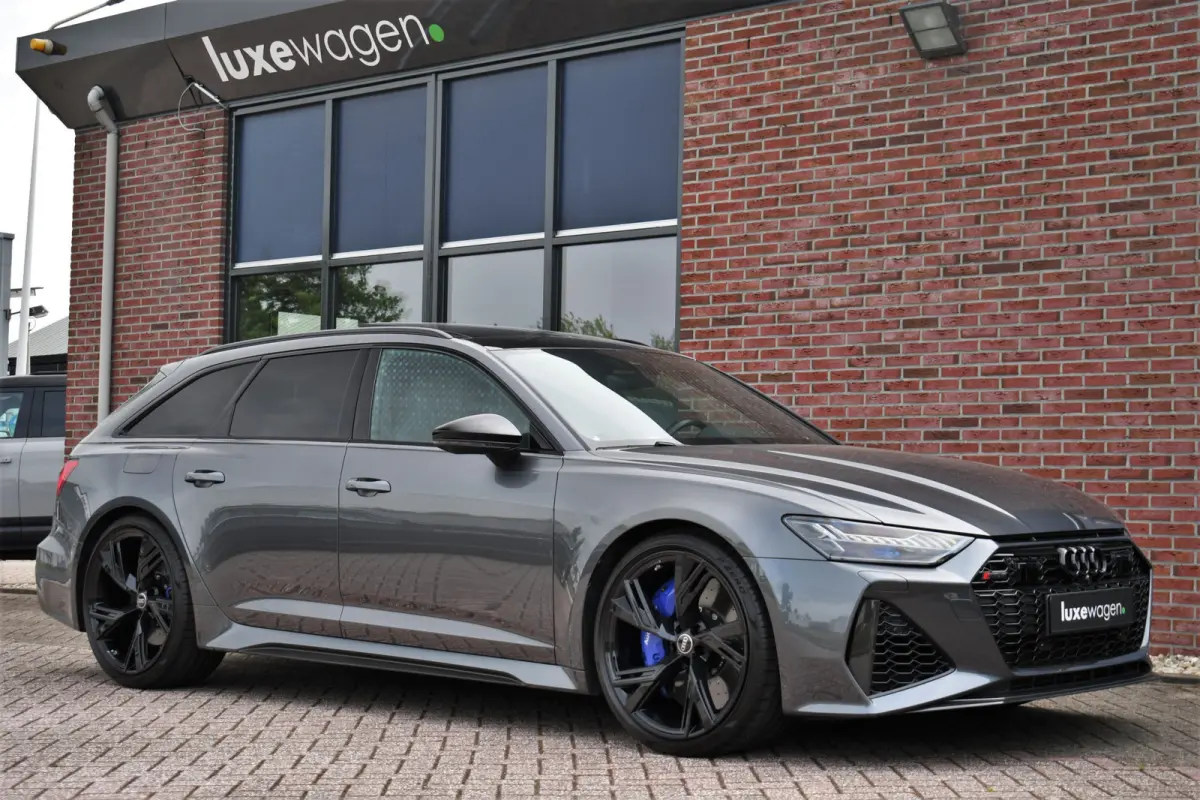 4.0 TFSI quattro Dyn+ B&O-high Carbon Pano Ceramic HUD Alc-hemel Softclose Stoelvent