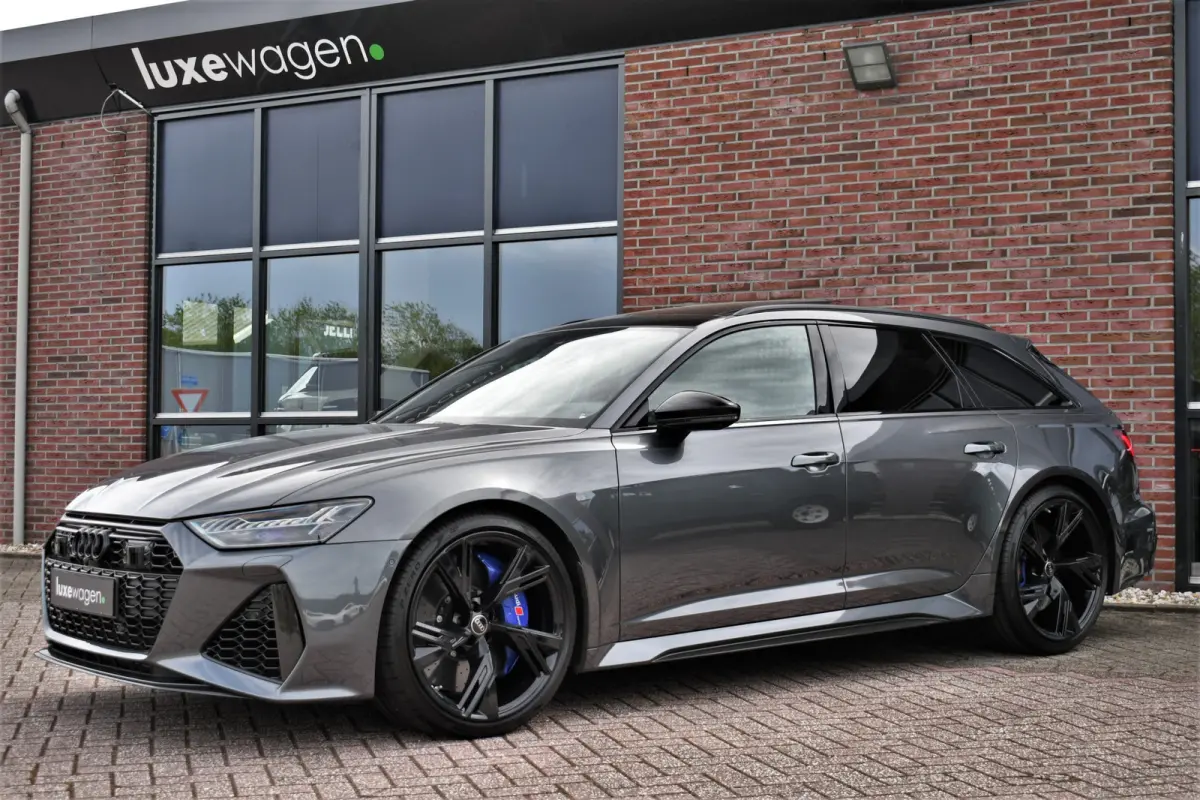 4.0 TFSI quattro Dyn+ B&O-high Carbon Pano Ceramic HUD Alc-hemel Softclose Stoelvent
