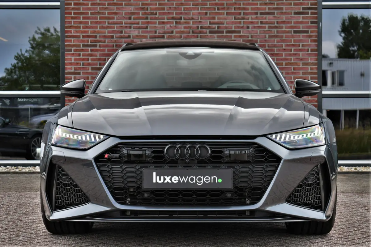 4.0 TFSI quattro Dyn+ B&O-high Carbon Pano Ceramic HUD Alc-hemel Softclose Stoelvent