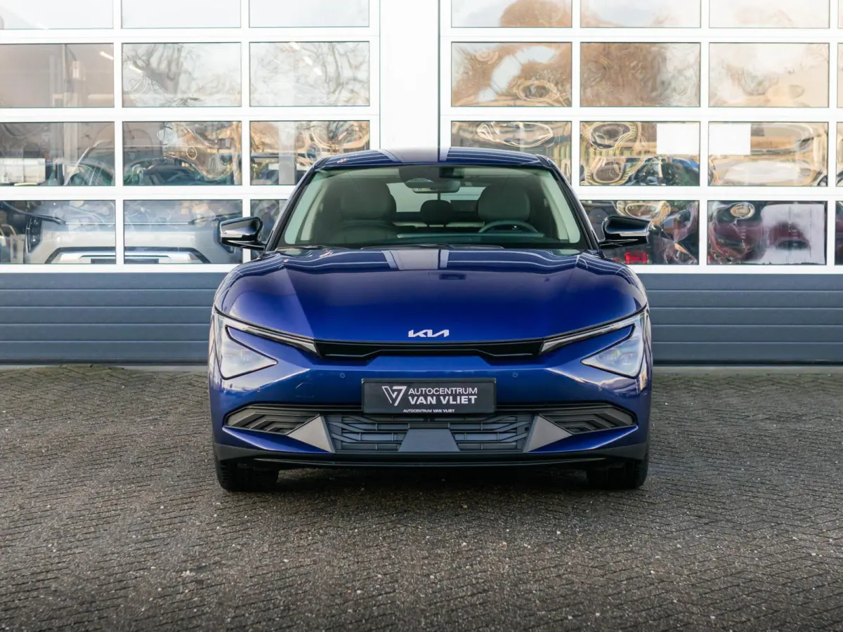 Light Edition 63 kWh stoel / stuurwielverwarming l apple car play android auto