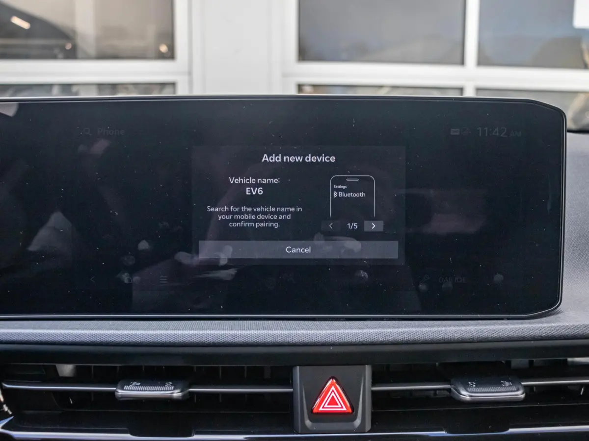 Light Edition 63 kWh stoel / stuurwielverwarming l apple car play android auto