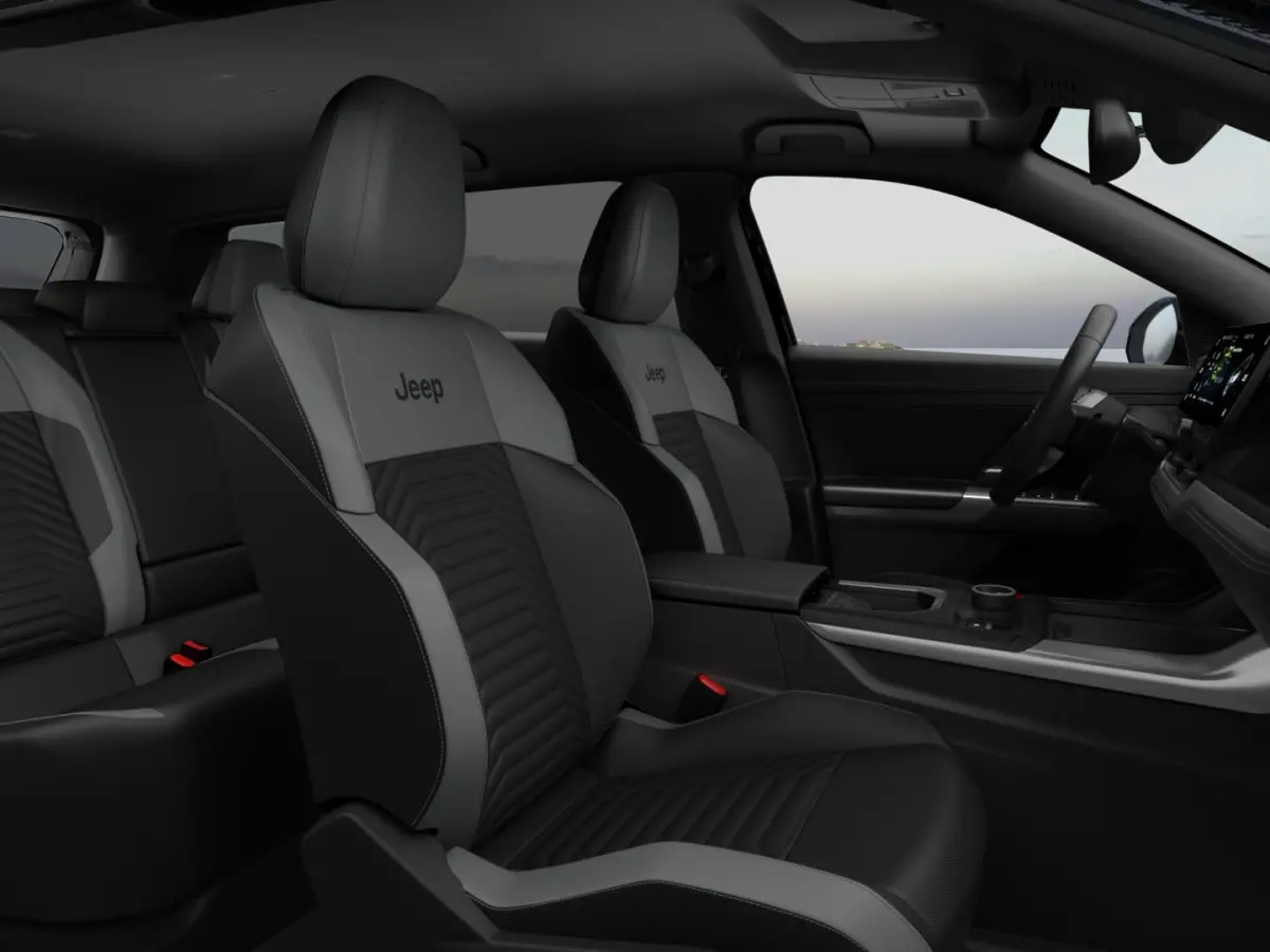 1.2 e-Hybrid First Edition | Adapt. Cruise | Camera | Carplay | 18" | Elektr. A-Klep | Navi | Winter Pack