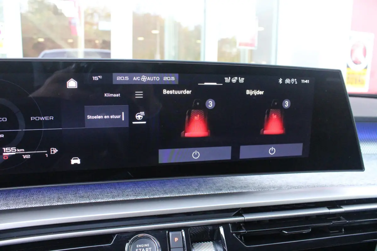 1.2 Hybrid 145PK GT | ELEKTRISCH BEDIENBARE ACHTERKLEP | NAVIGATIE | DRAADLOZE APPLE CARPLAY/ANDROID AUTO | SFEER VERLICHTING | ACHTERUITRIJ CAMERA | PARKEERSENSOREN VOOR EN ACHTER | FULL LE