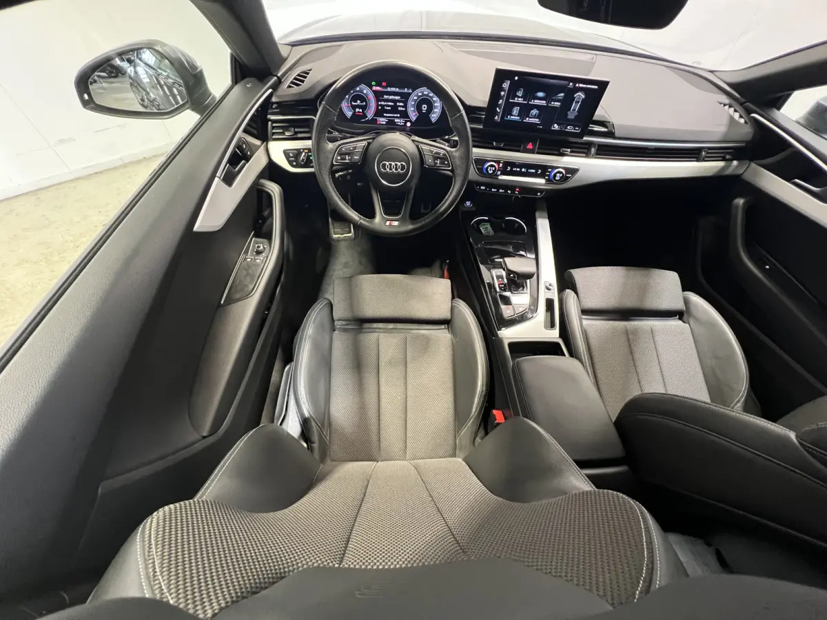 35 TFSI S edition | Navigatie/Android/Apple Carplay | LM Velgen 19" | PDC Voor en Achter | Achteruitrijcamera |