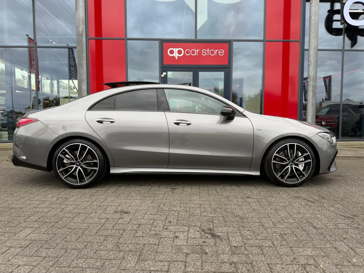 AMG 35 4MATIC / panoramadak / facelift