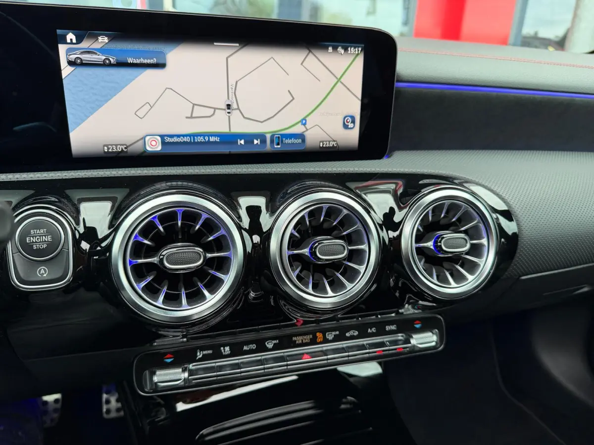 AMG 35 4MATIC / panoramadak / facelift