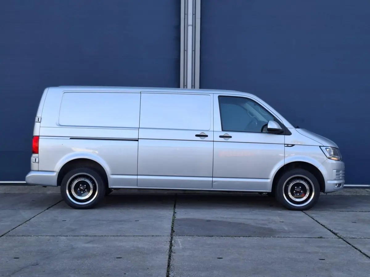 2.0 TDI L2H1 Highline DUBBELE SCHUIFDEUR / AIRCO / CRUISE CONTROLE / TREKHAAK