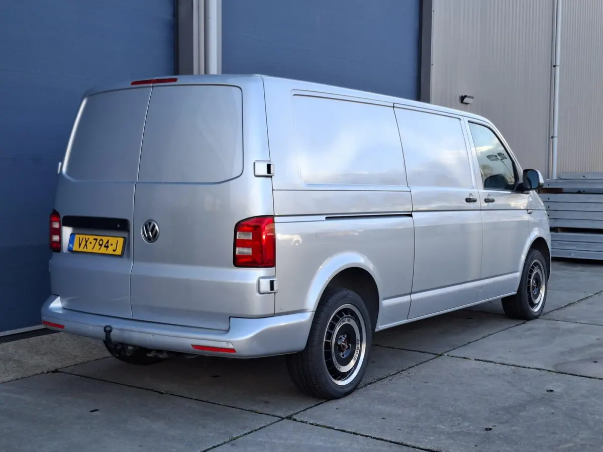 2.0 TDI L2H1 Highline DUBBELE SCHUIFDEUR / AIRCO / CRUISE CONTROLE / TREKHAAK