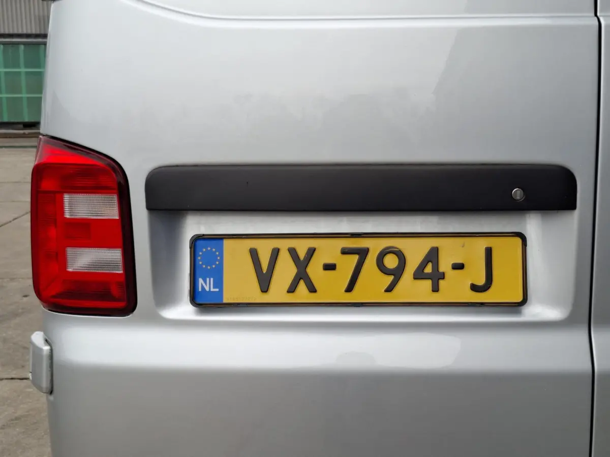 2.0 TDI L2H1 Highline DUBBELE SCHUIFDEUR / AIRCO / CRUISE CONTROLE / TREKHAAK