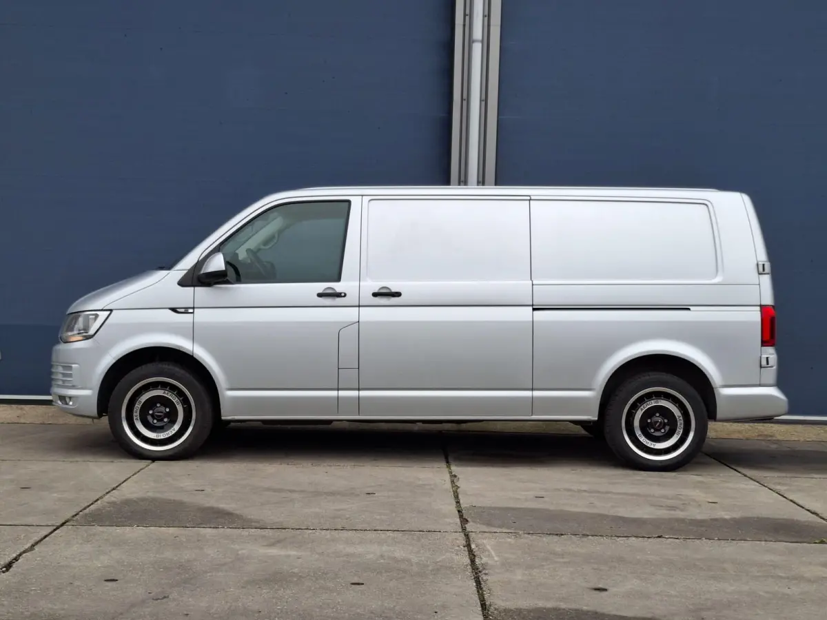 2.0 TDI L2H1 Highline DUBBELE SCHUIFDEUR / AIRCO / CRUISE CONTROLE / TREKHAAK