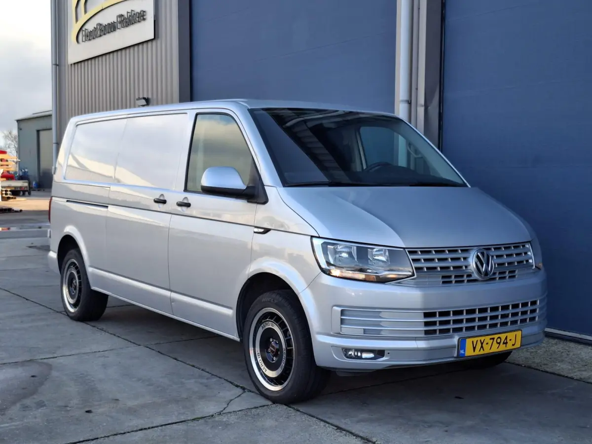 2.0 TDI L2H1 Highline DUBBELE SCHUIFDEUR / AIRCO / CRUISE CONTROLE / TREKHAAK