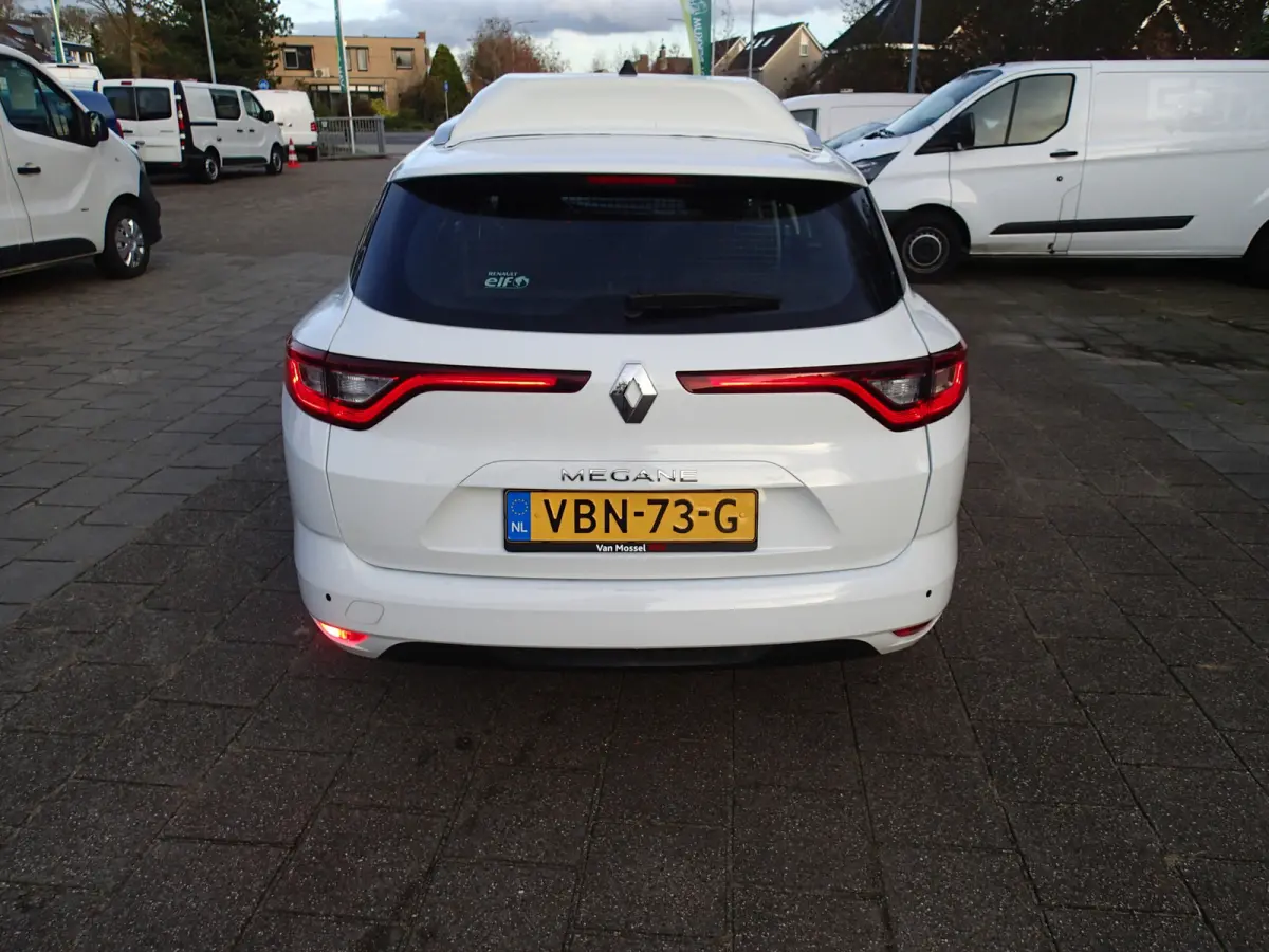 RENAULT 1.5DCI VOORZIEN VAN ARCO+CRUISE + NAVIGATIE !!! Renault Mégane 1.5 dCi Expression S&S Navigatie