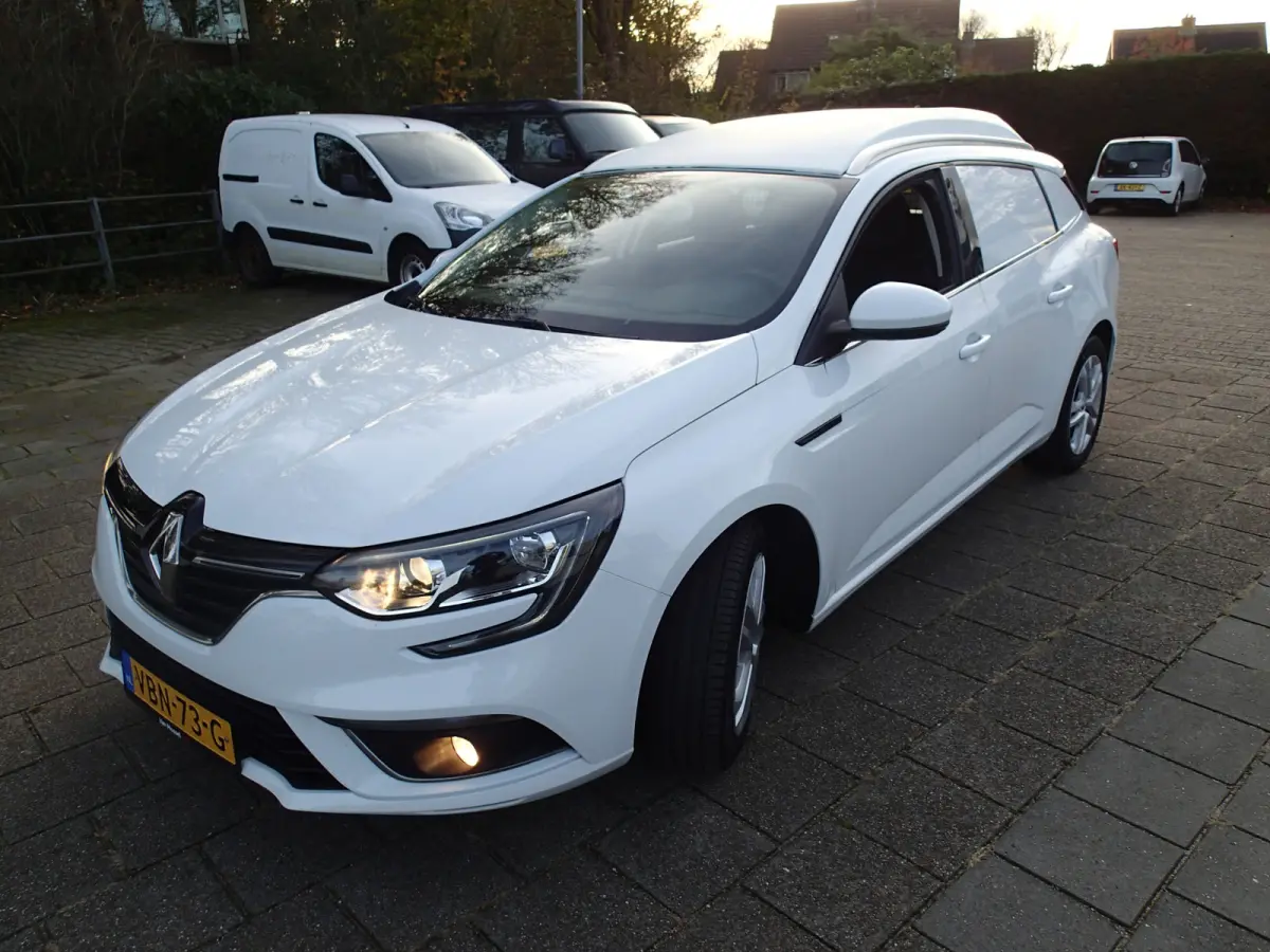 RENAULT 1.5DCI VOORZIEN VAN ARCO+CRUISE + NAVIGATIE !!! Renault Mégane 1.5 dCi Expression S&S Navigatie