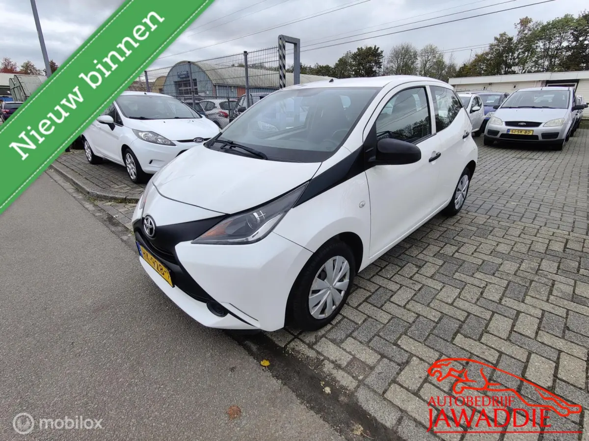 Toyota Aygo 2015 Benzine Handgeschakeld leasen