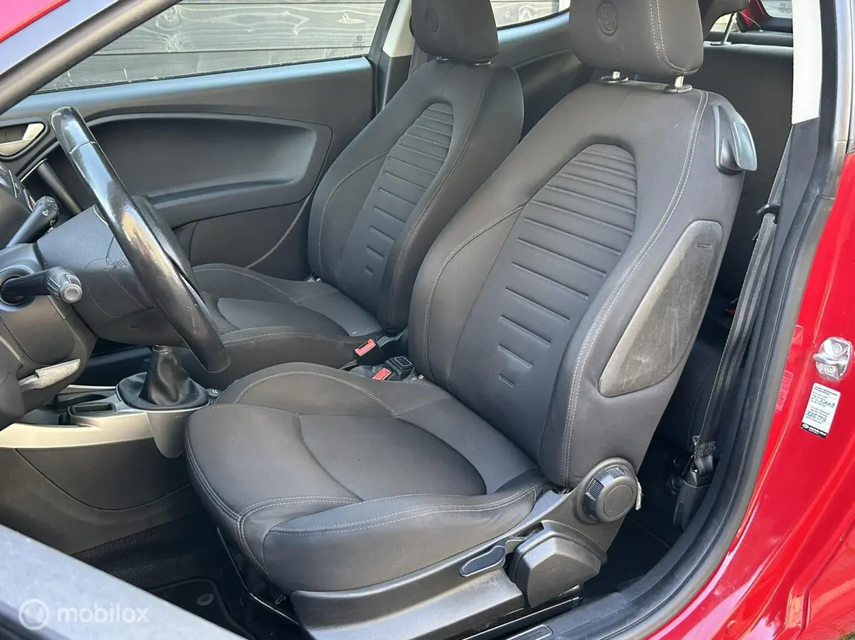 1.4 16v Super Airco / LM / 110.996 KM