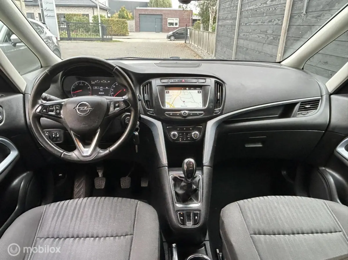 1.4 Turbo 120 PK Online Edition 7pers. / Clima / FM nav / 114.667 KM / 1e eig.