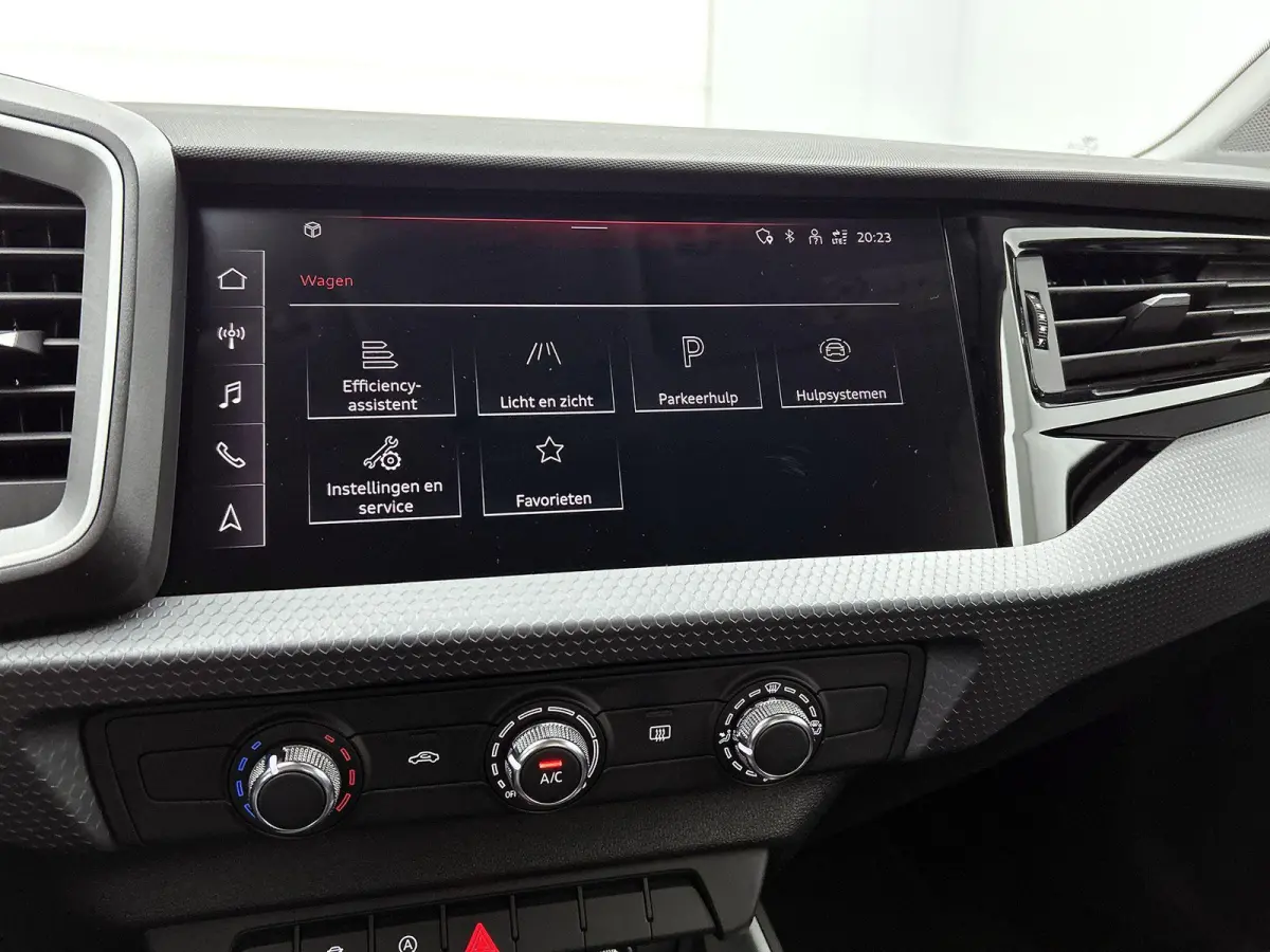 25 TFSI Pro Line 95 PK | Apple Carplay | Android Auto | Cruise Control | Airco | Lichtmetalen velgen |