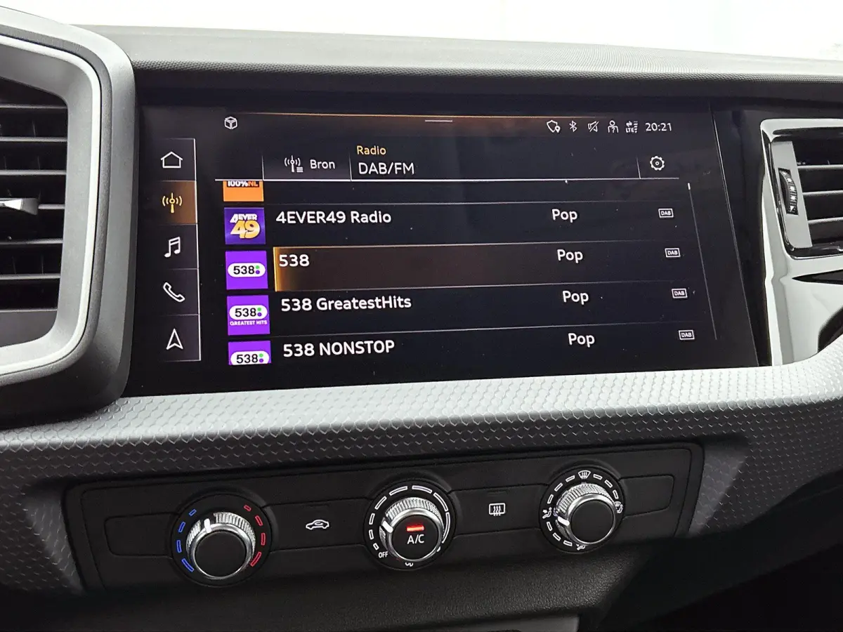 25 TFSI Pro Line 95 PK | Apple Carplay | Android Auto | Cruise Control | Airco | Lichtmetalen velgen |