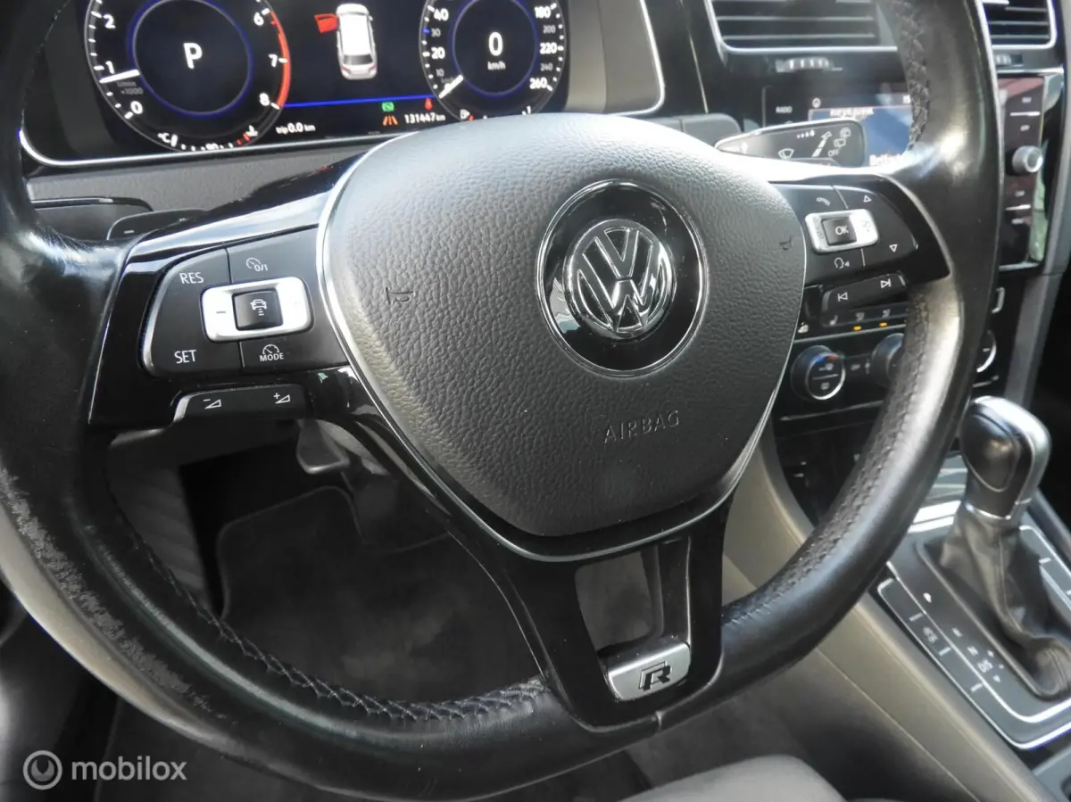 1.5 TSI R-Line , Virtual Cockpit