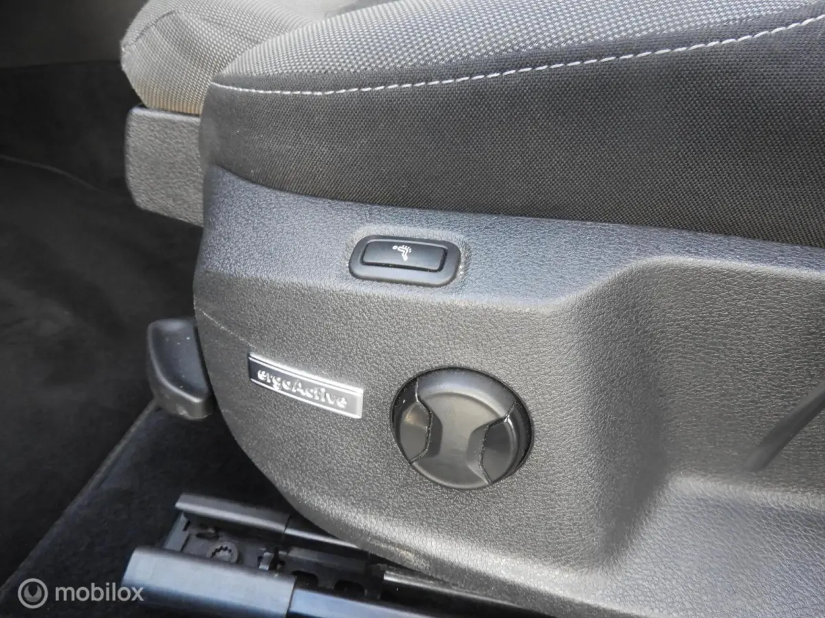 1.5 TSI R-Line , Virtual Cockpit