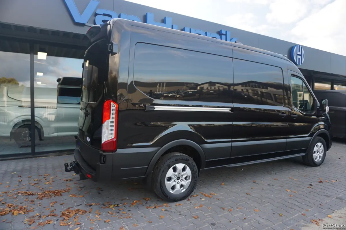 350L L3H2 Limited AUT-10 RWD 165PK BPM VRIJ 3.5T Trekhaak, Navi, Adap. Cruise, 360° Cam!! NR. A200