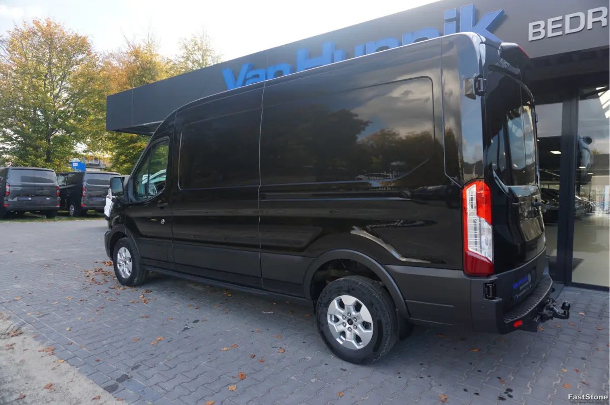 350L L3H2 Limited AUT-10 RWD 165PK BPM VRIJ 3.5T Trekhaak, Navi, Adap. Cruise, 360° Cam!! NR. A200