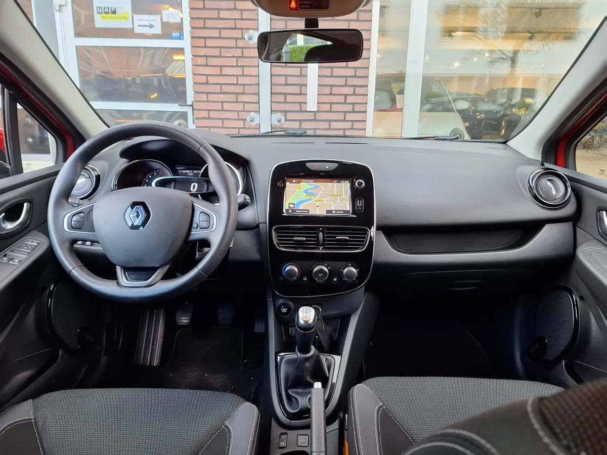 0.9 TCe Zen /69.000 Km/Navi/Cruise/Airco/Garantie