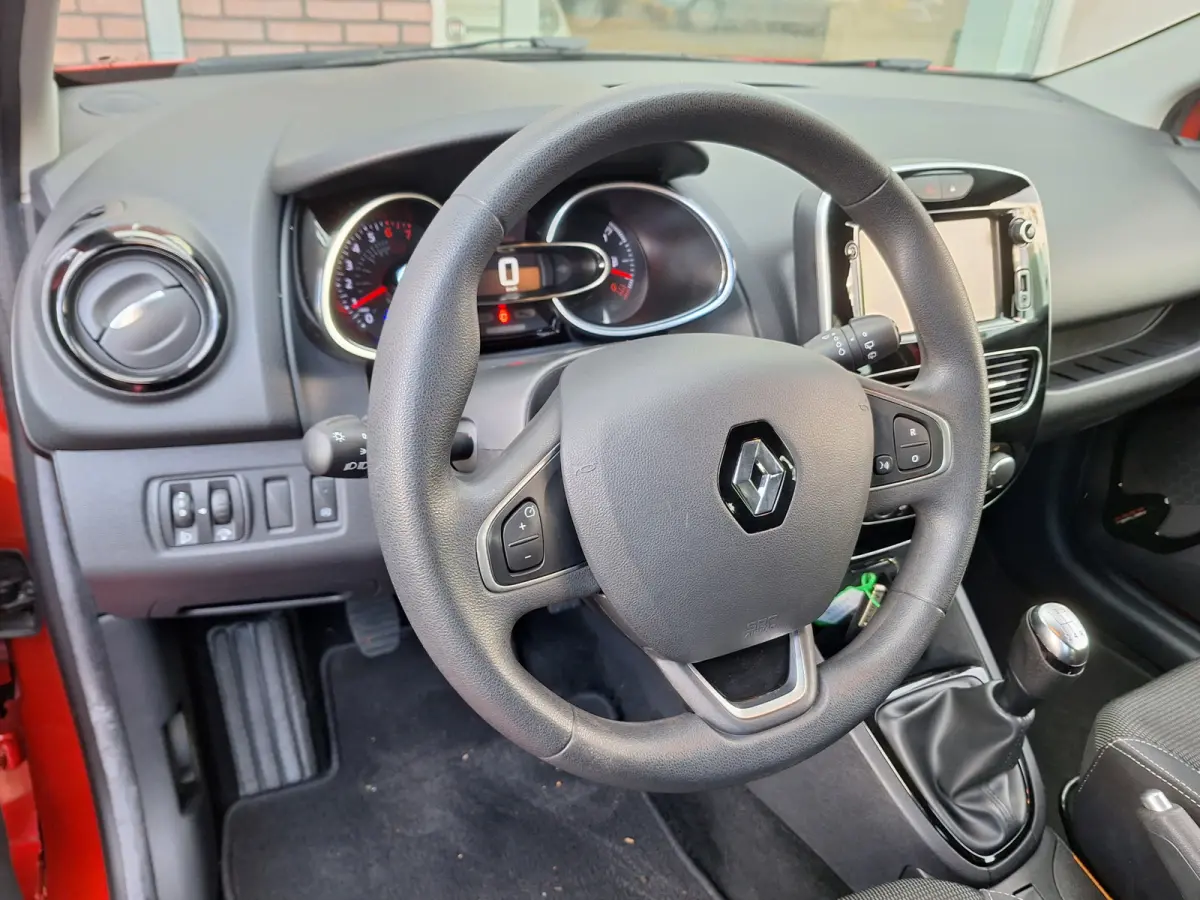 0.9 TCe Zen /69.000 Km/Navi/Cruise/Airco/Garantie