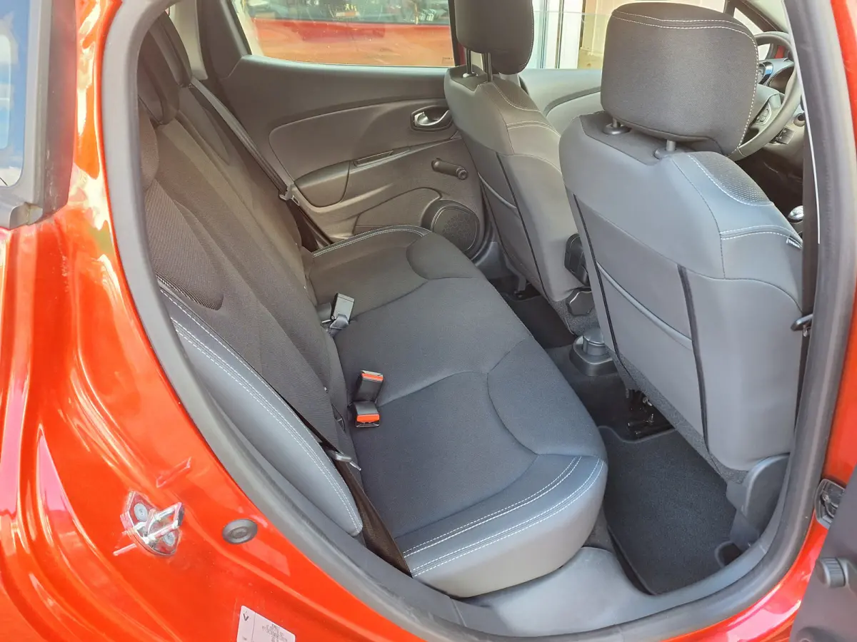 0.9 TCe Zen /69.000 Km/Navi/Cruise/Airco/Garantie