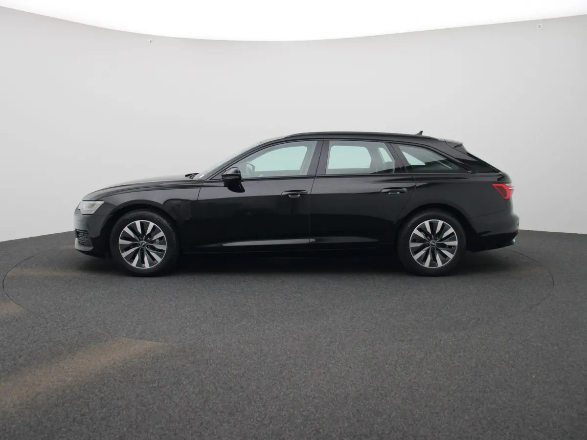 35 TDI Business edition AUTOMAAT | LEDER | NAVIGATIE | CLIMA | CRUISE | LMV | PDC | STOELVERWARMING | ELEKTRISCHE KOFFERKLEP | 12 MAANDEN BOVAG GARANTIE |