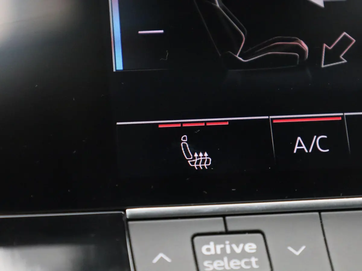 35 TDI Business edition AUTOMAAT | LEDER | NAVIGATIE | CLIMA | CRUISE | LMV | PDC | STOELVERWARMING | ELEKTRISCHE KOFFERKLEP | 12 MAANDEN BOVAG GARANTIE |